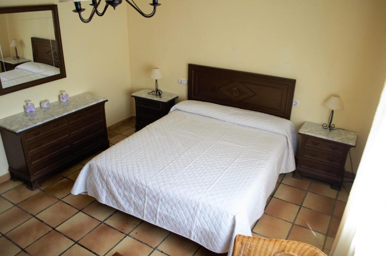 Casa Rural El Huerto Del Trucho Oliete Eksteriør billede